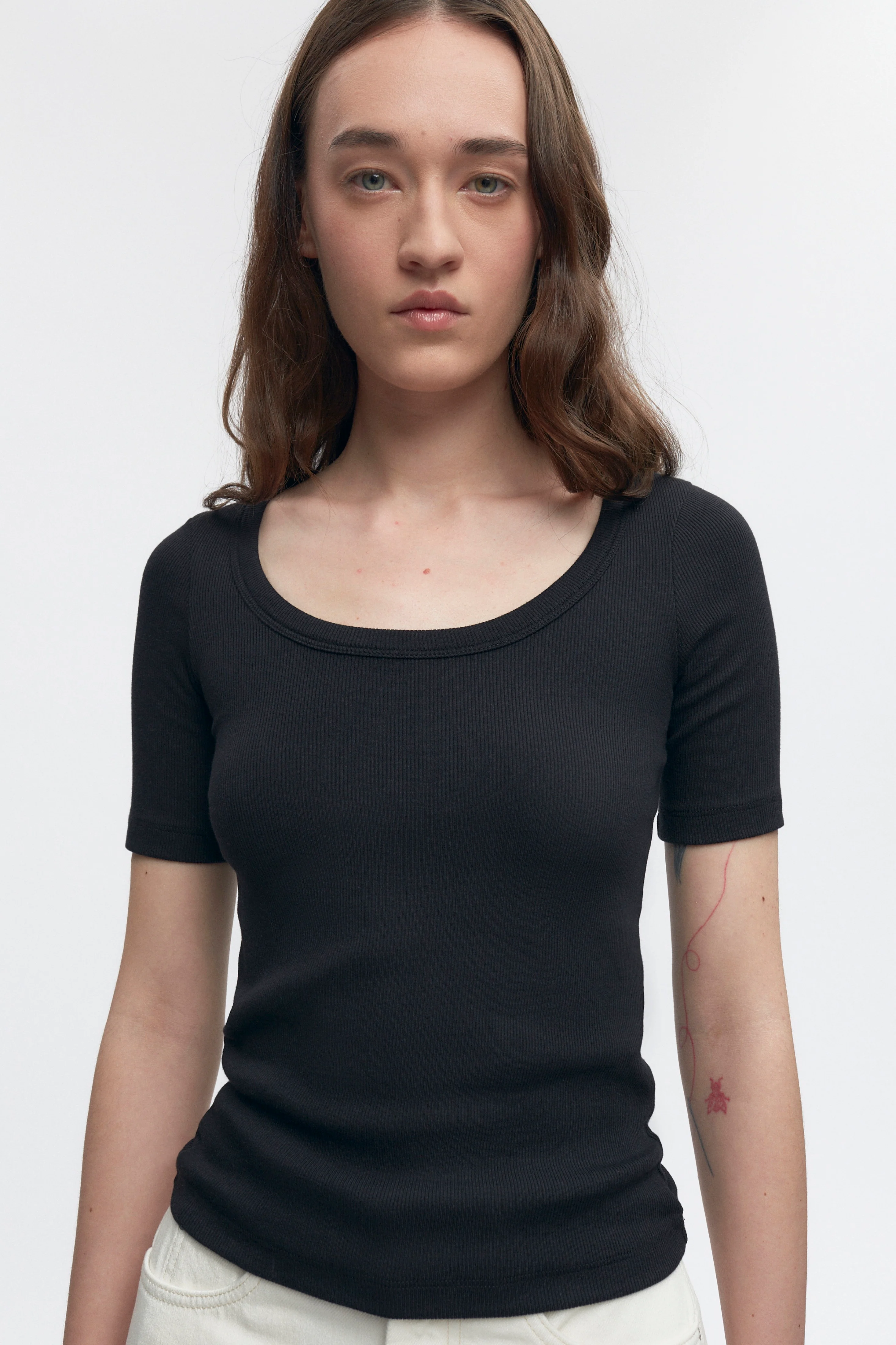 Women's Set Crew in Black