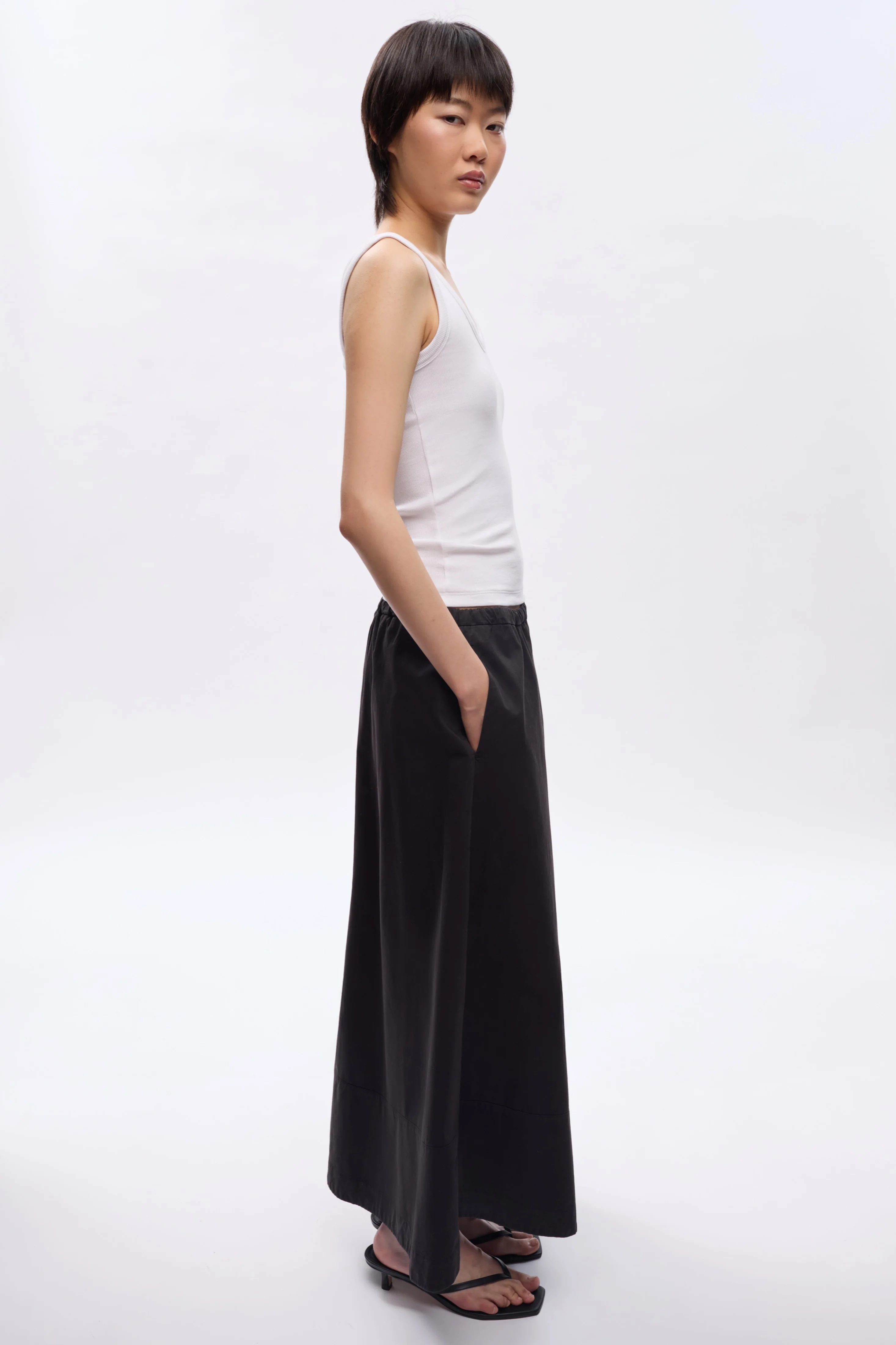Women's Set Tank in White - Image 5
