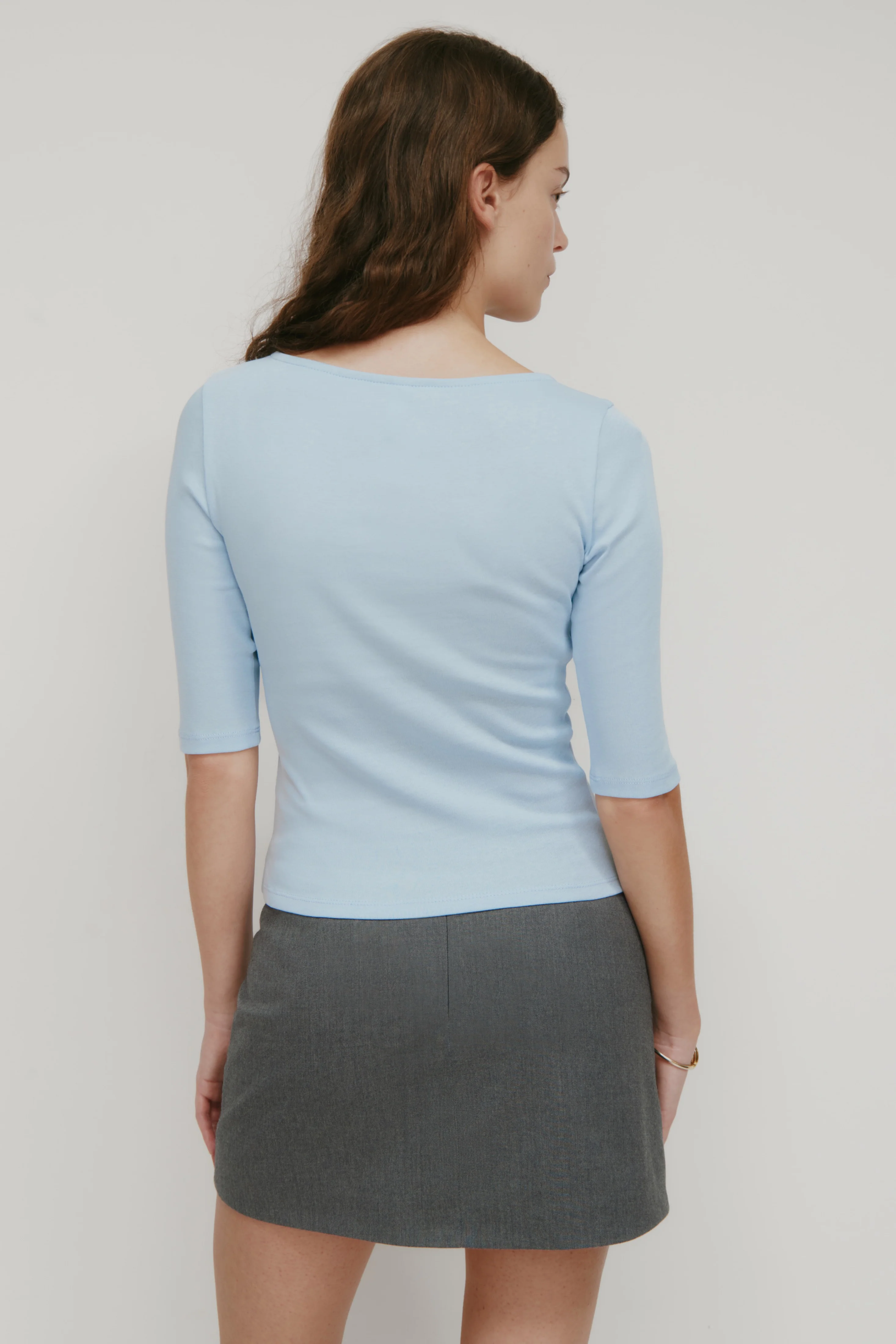 Women's Shortsleeve Cardigan in Blue Aura - Image 5