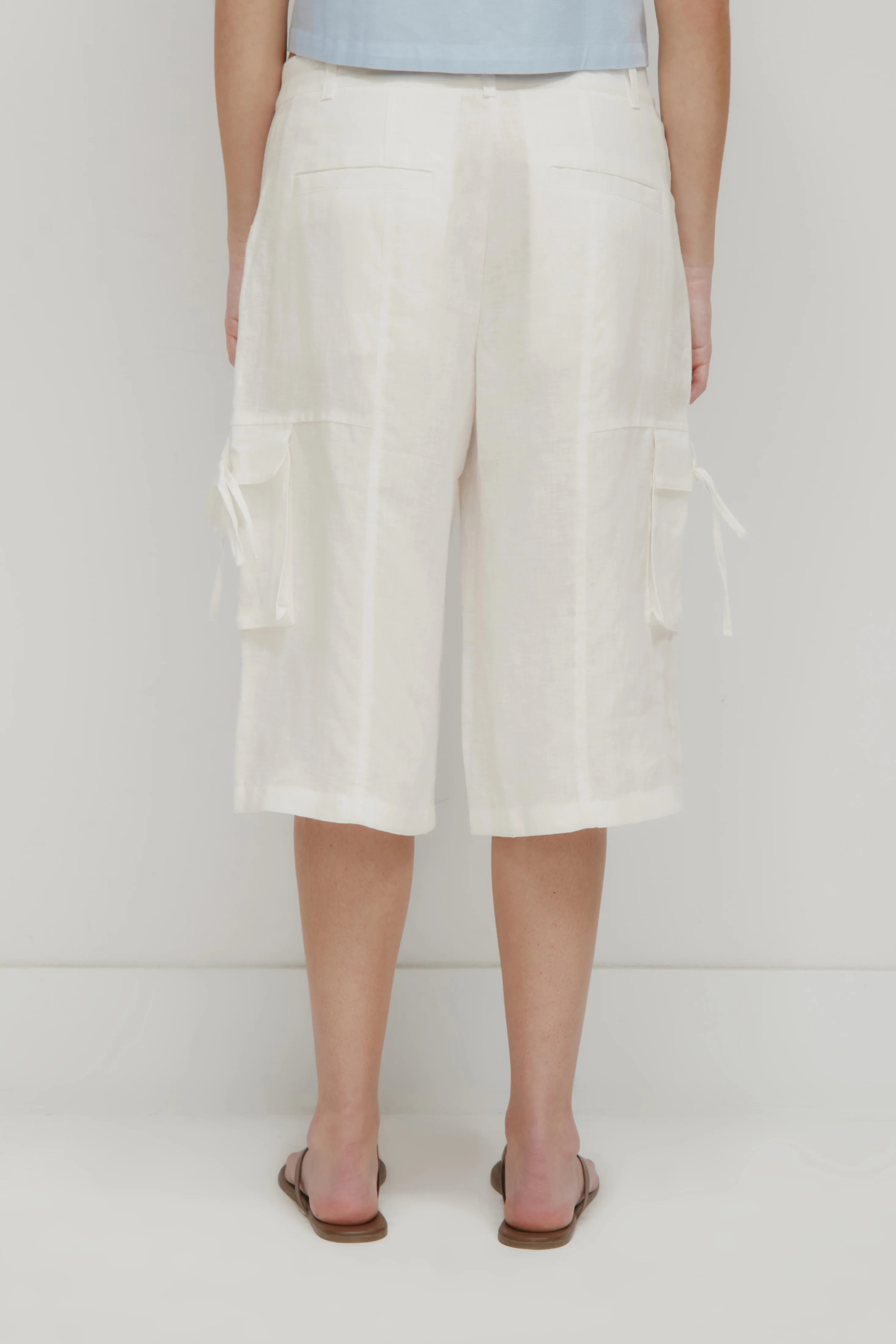 Women's Sila Linen Tie Short in Marshmallow - Image 5