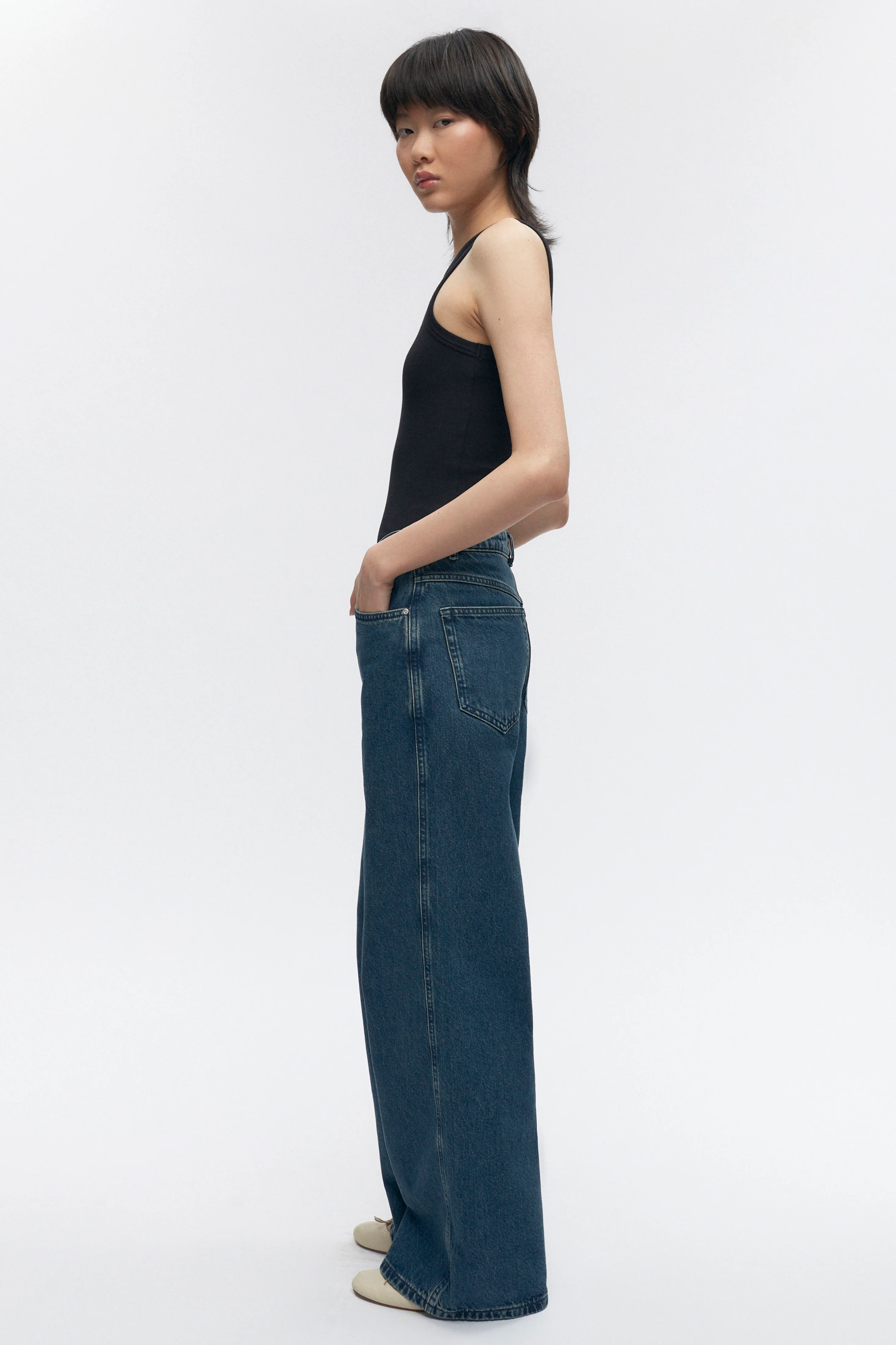 Women's Sinai Denim in Mid Wash - Image 5