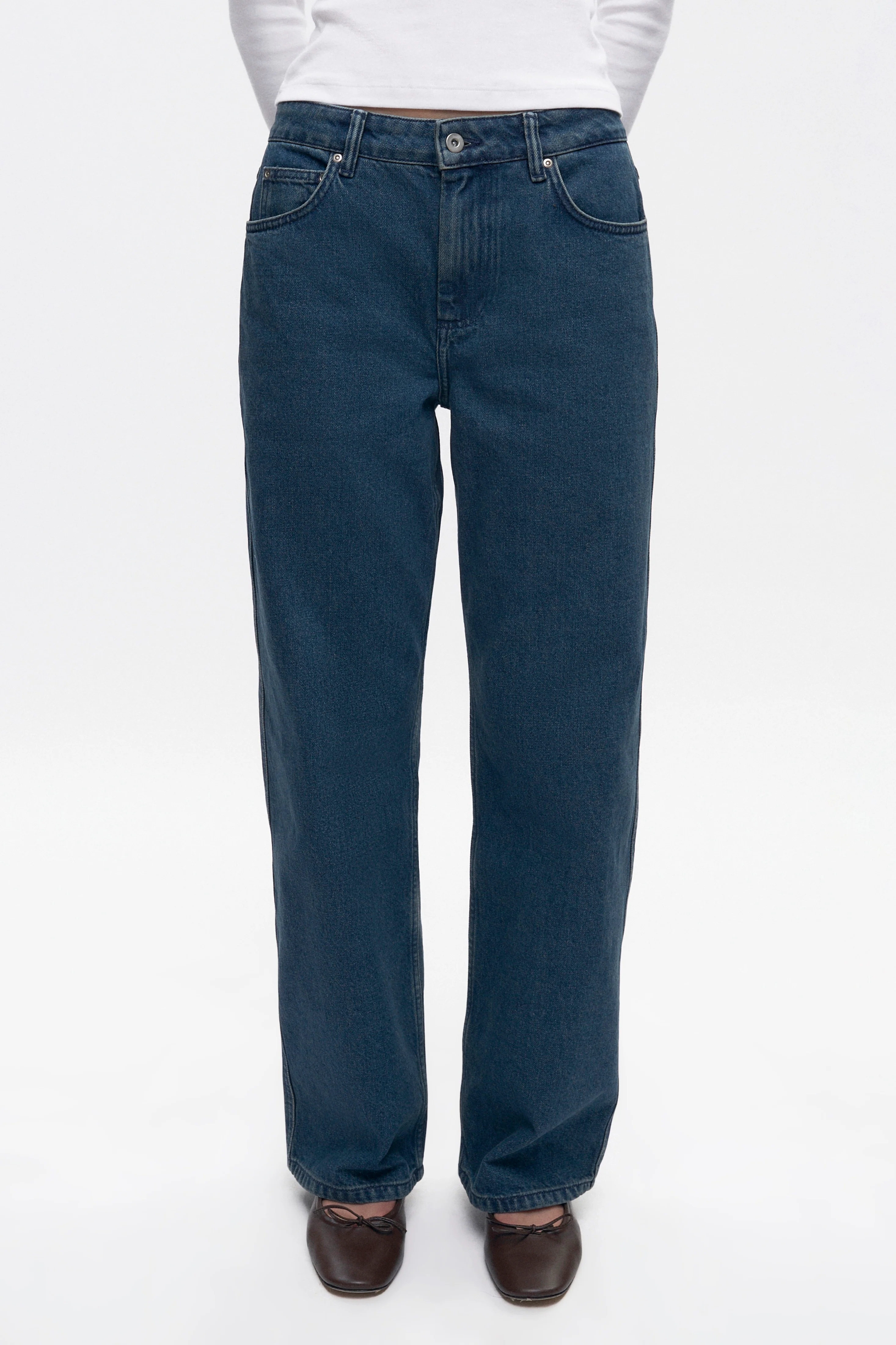 Women's Taba Denim in Medium Wash - Image 4