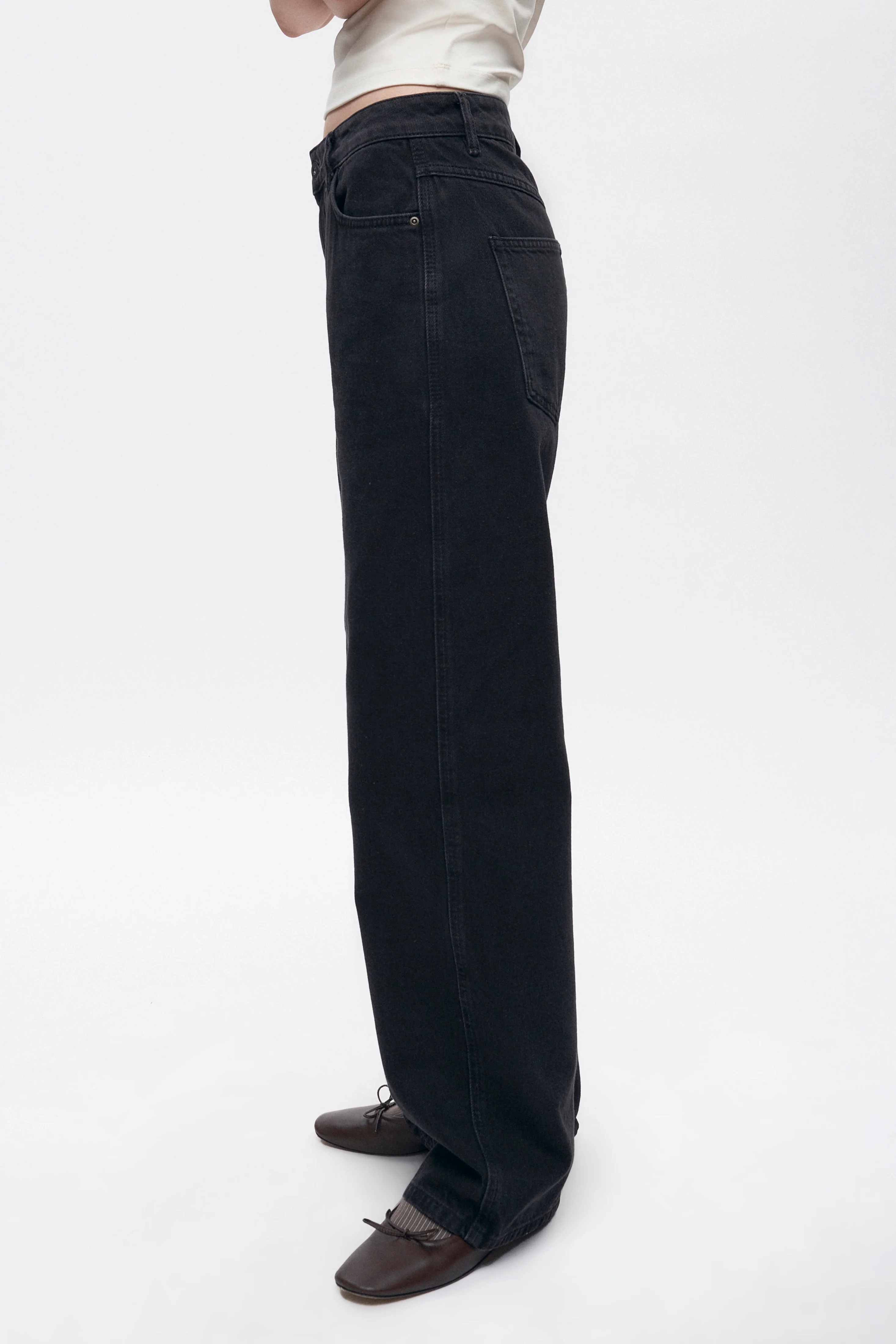 Women's Taba Denim in Washed Black - Image 4