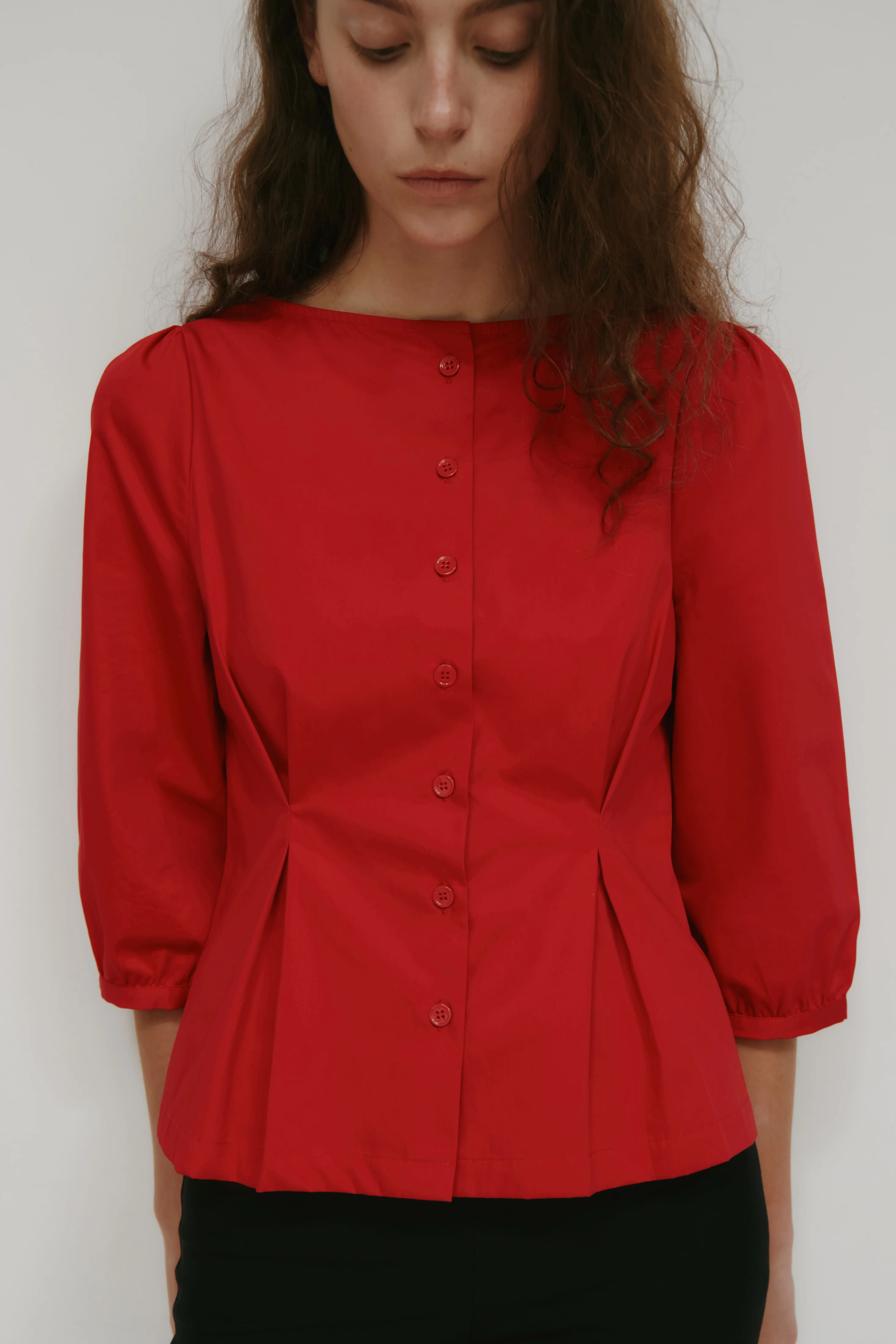 Women's Tara Poplin Blouse in Salsa - Image 5