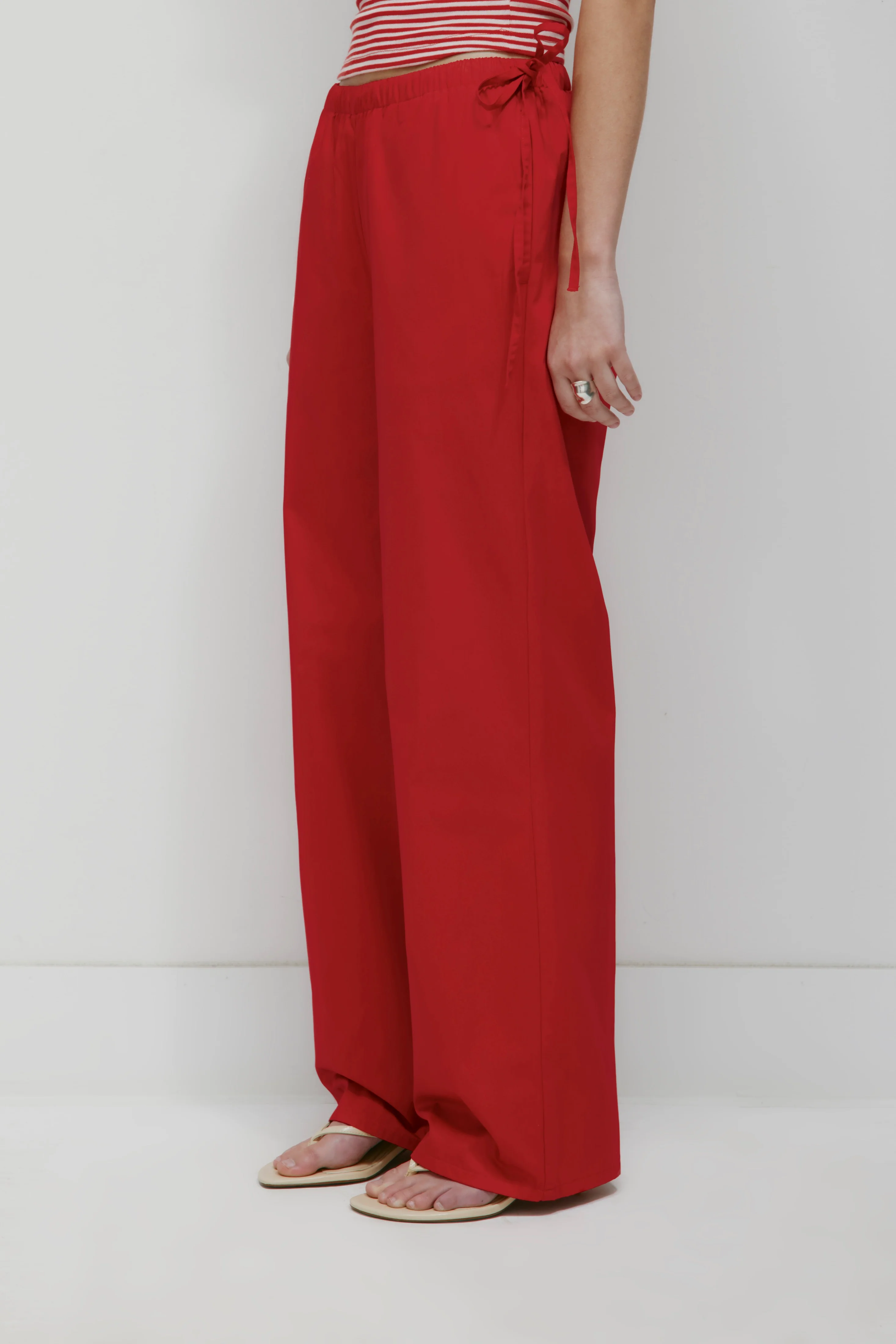 Women's Tara Poplin Pant in Salsa - Image 4