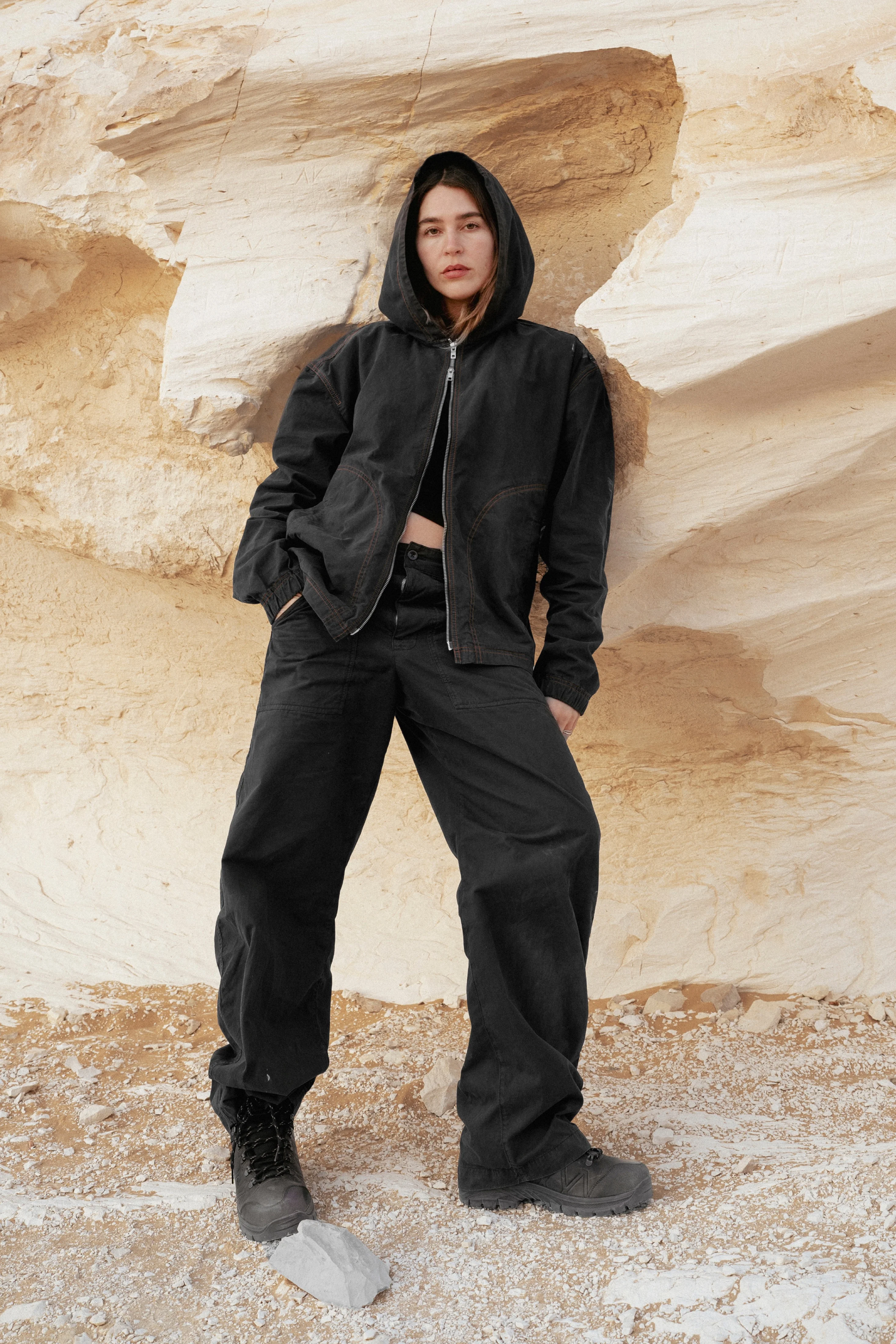 Women's Tefnut Cargo Pants in Black - Image 2