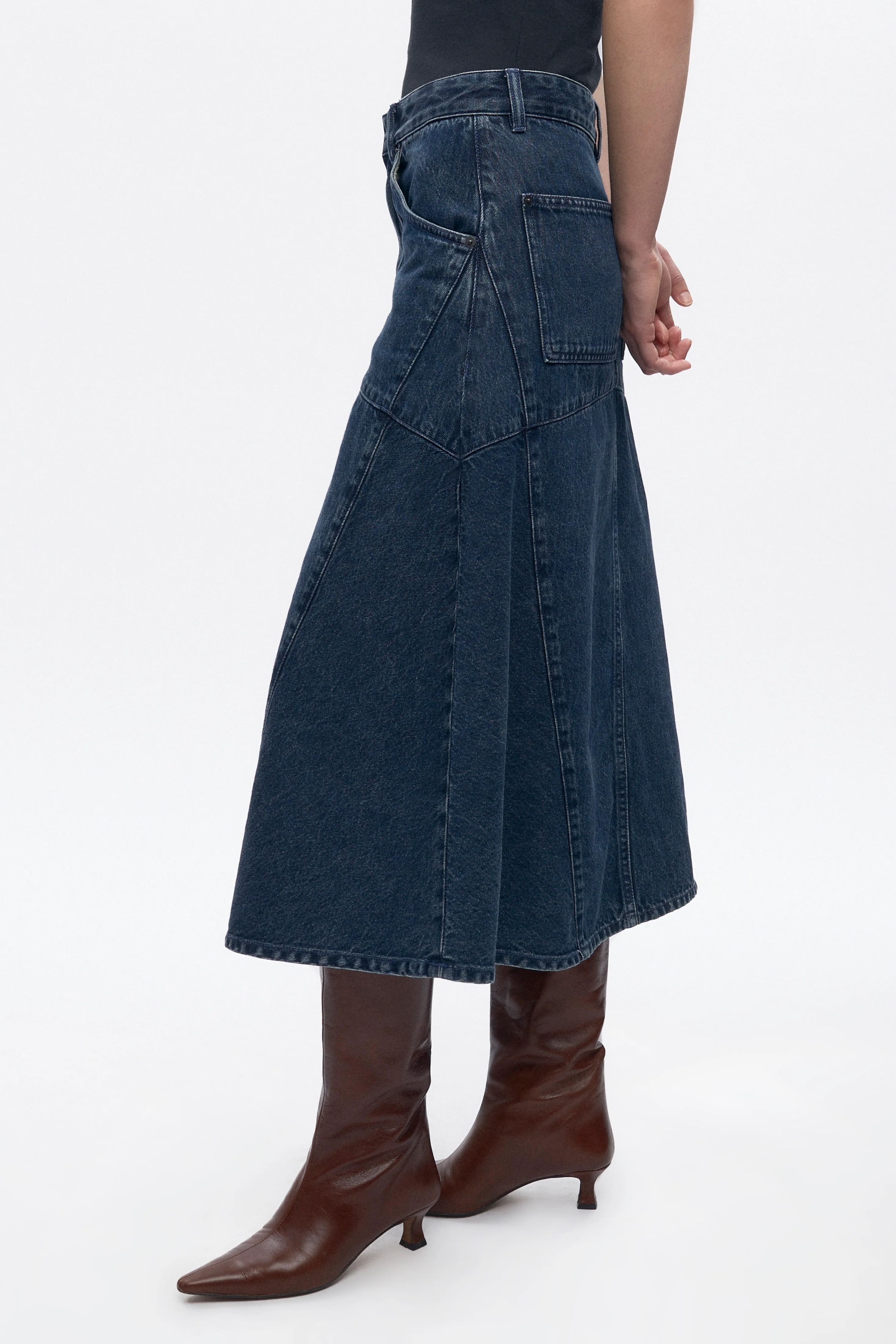 Women's Trace Denim Skirt in Mid Wash - Image 4