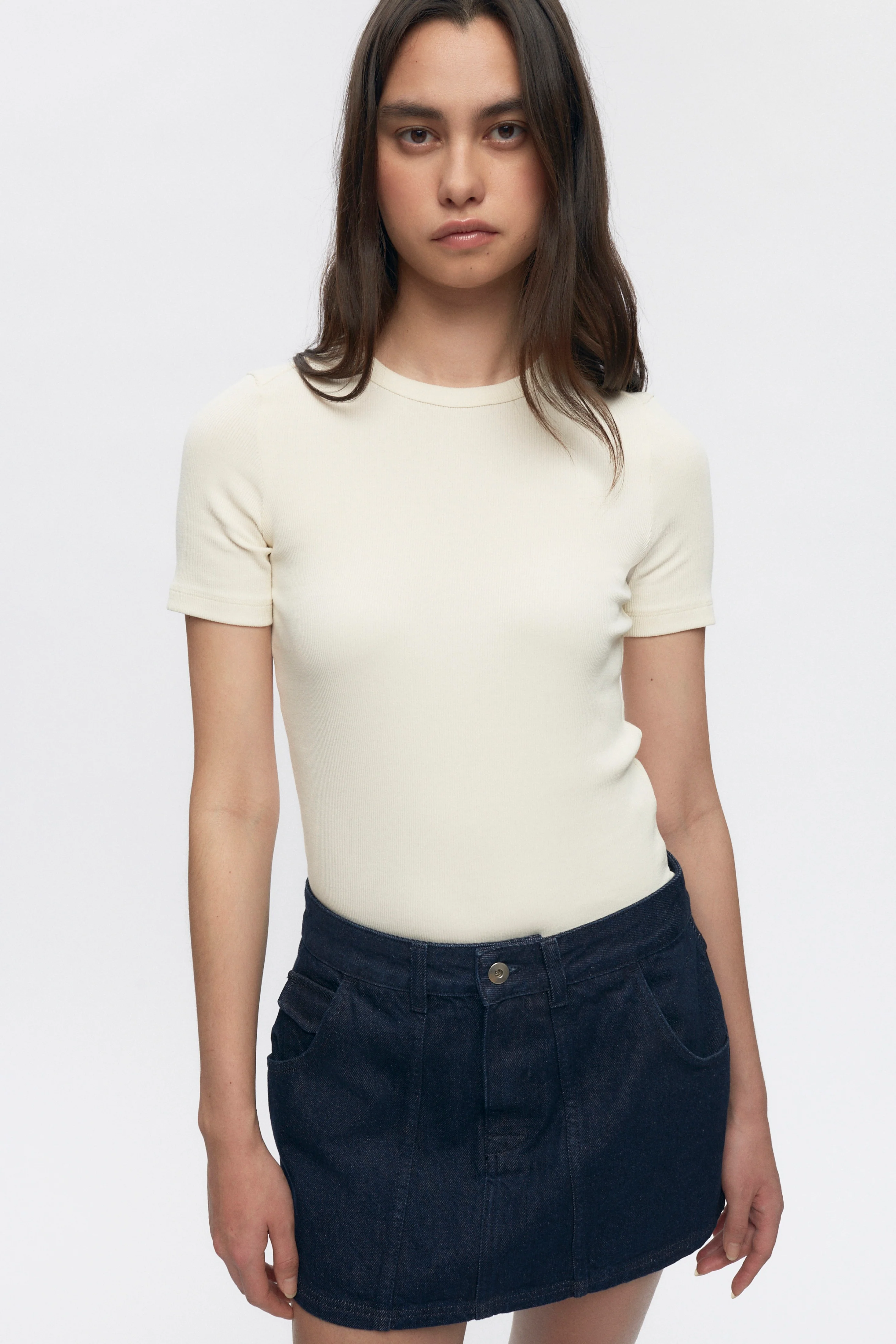Women's Utility Denim Mini in Raw - Image 4