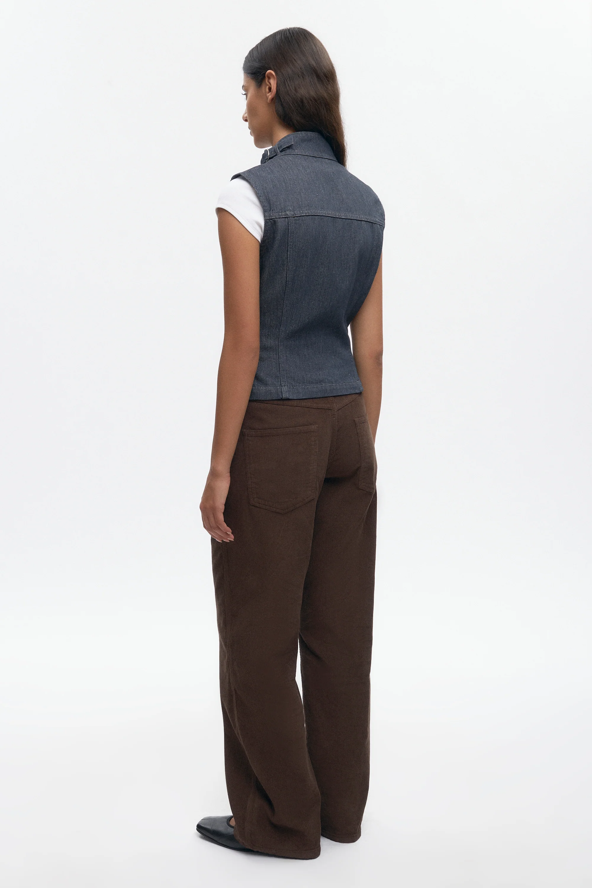 Women's Utility Vest in Grey - Image 6