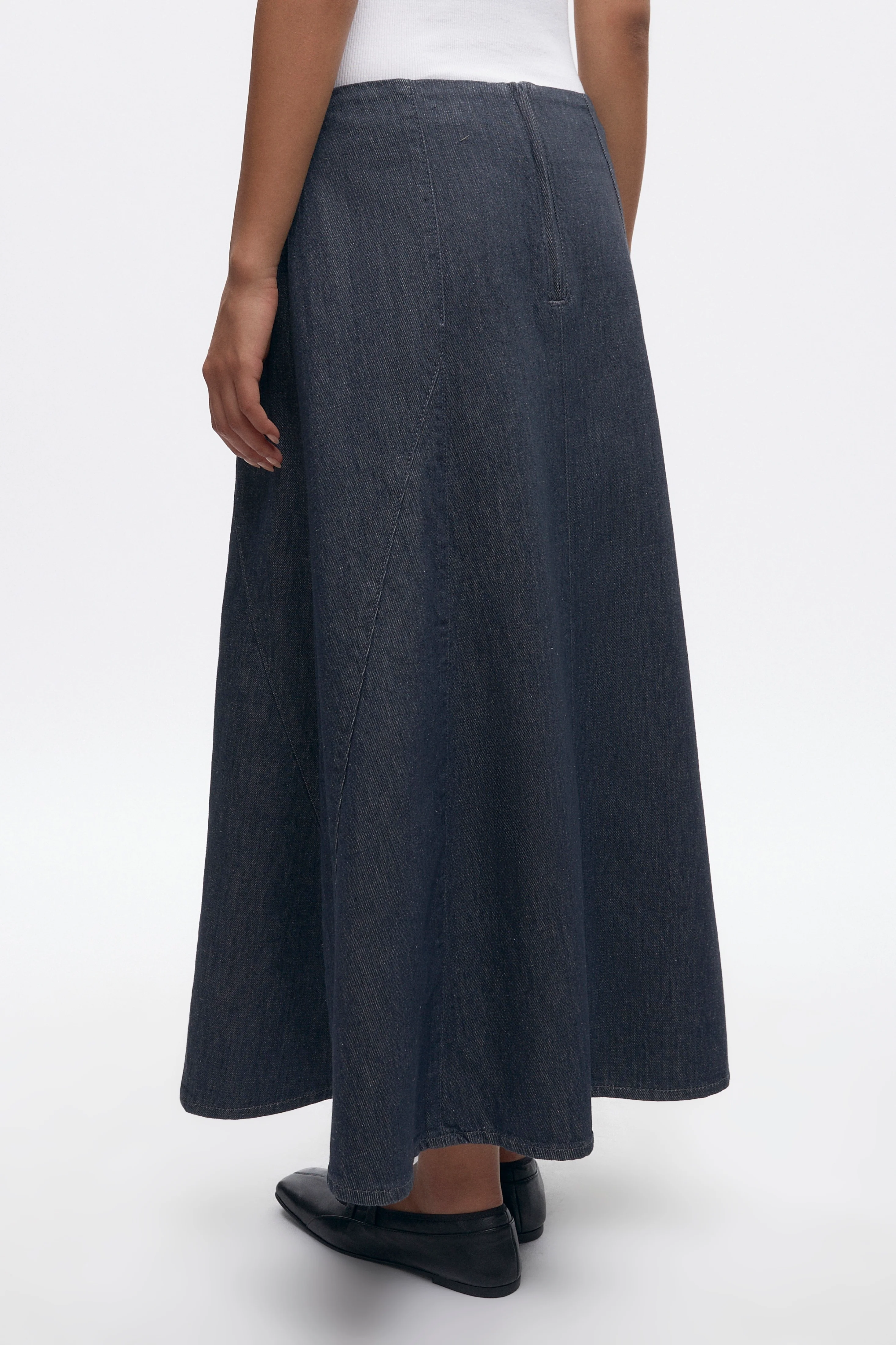 Women's Wave Denim Skirt in Grey - Image 4