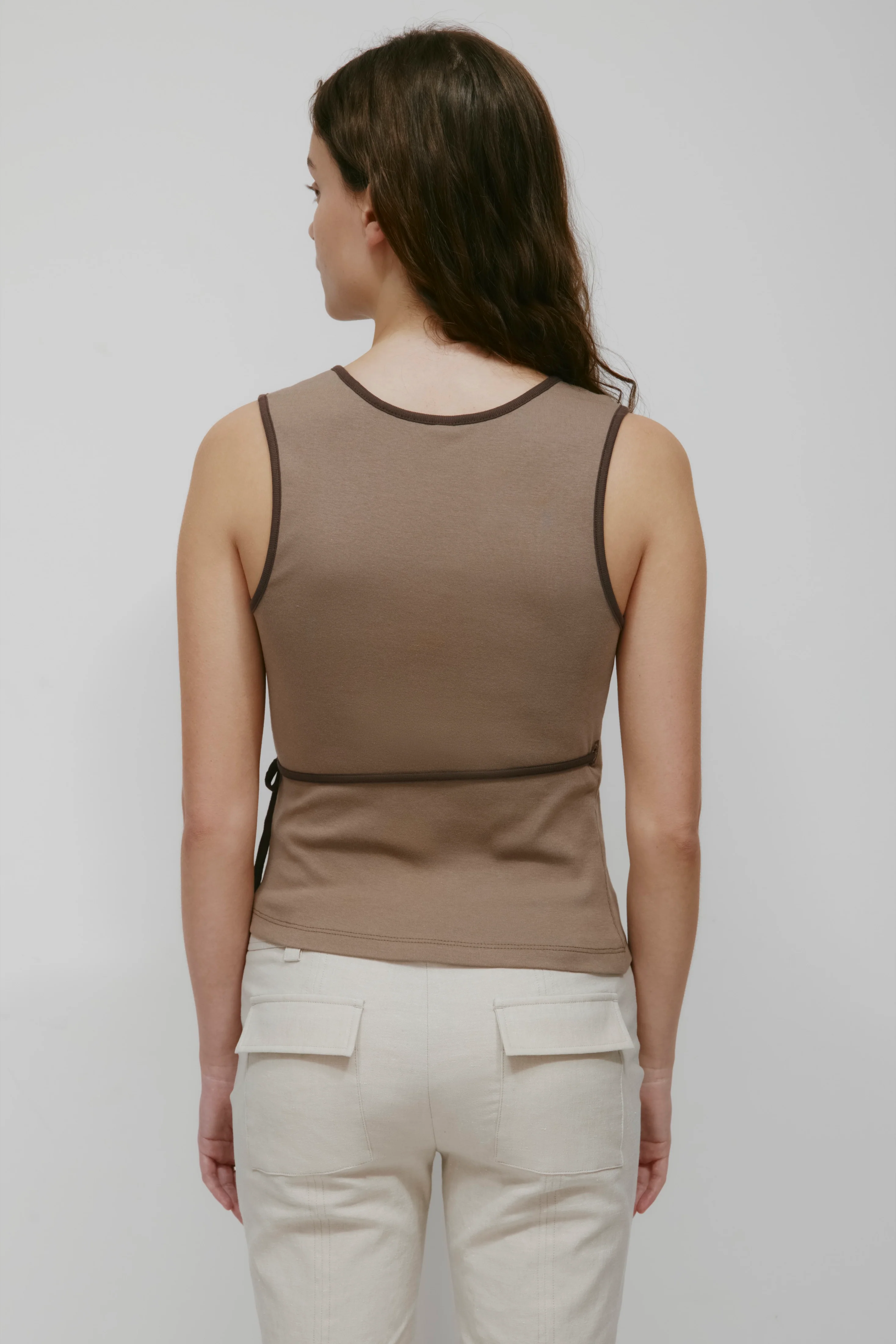 Women's Wrapped Tank in Taupe/Espresso - Image 4