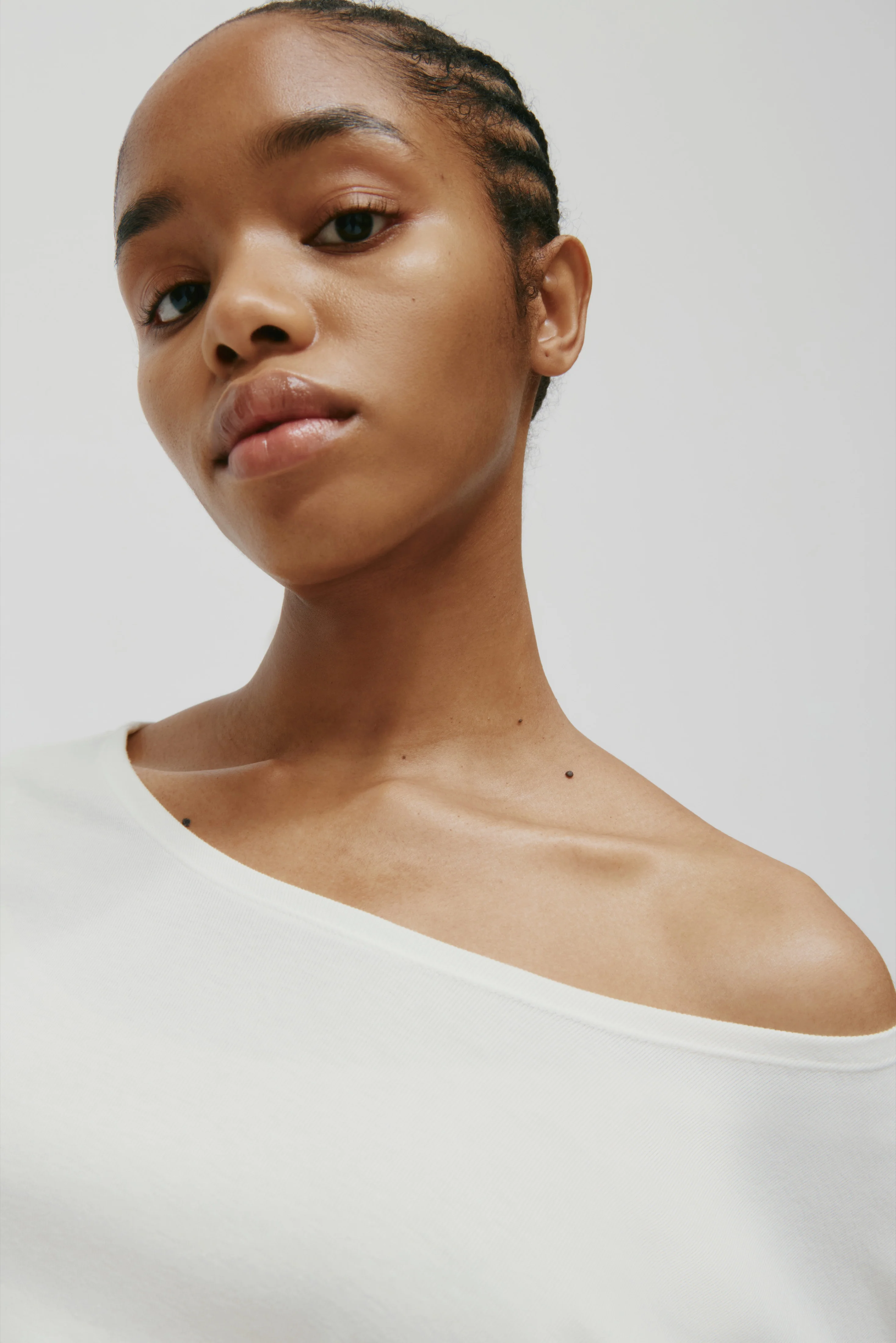Women's Zahra Slouch Longsleeve in Marshmallow - Image 5